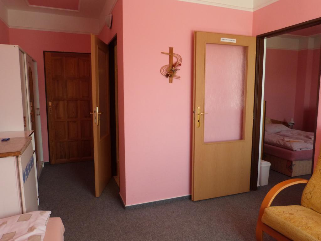 Villa Hawaii Rapotin Екстер'єр фото